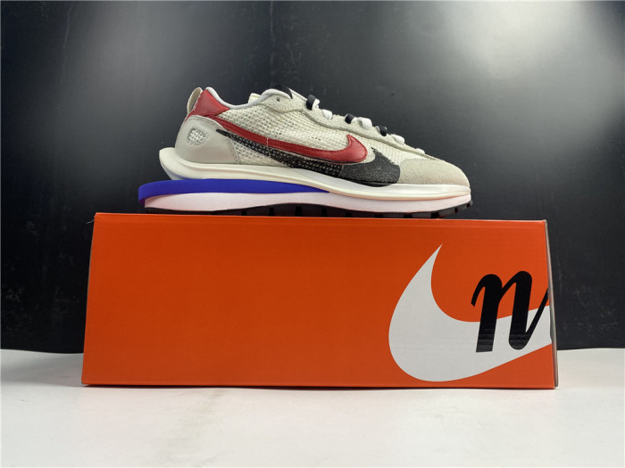 Nike Vaporwaffle sacai Sport Fuchsia Game Royal CV1363-100 - CCSHOES