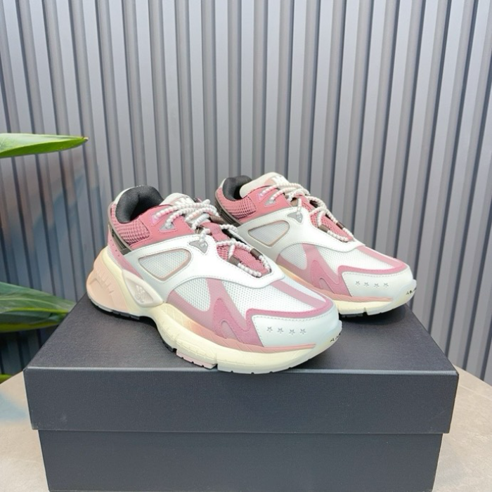 AR1M1 Low-Top Sneaker - CCSHOES