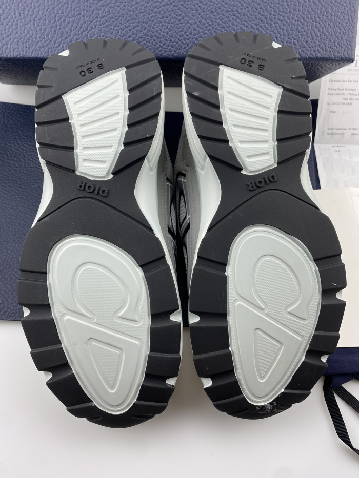DR B30 Sneakers - CCSHOES