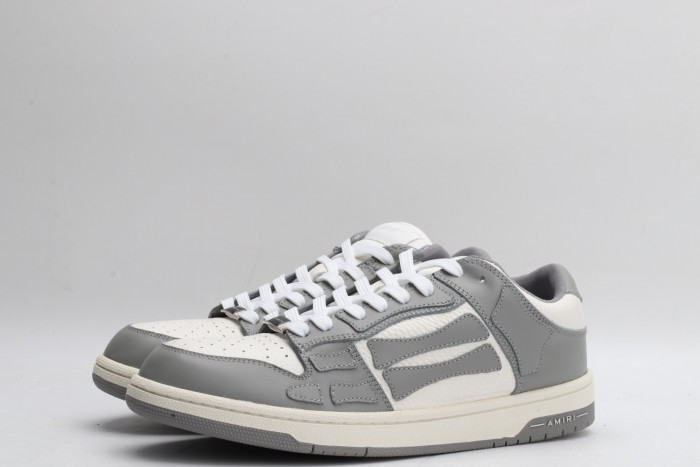 AR1M1 Low-Top Sneaker - CCSHOES