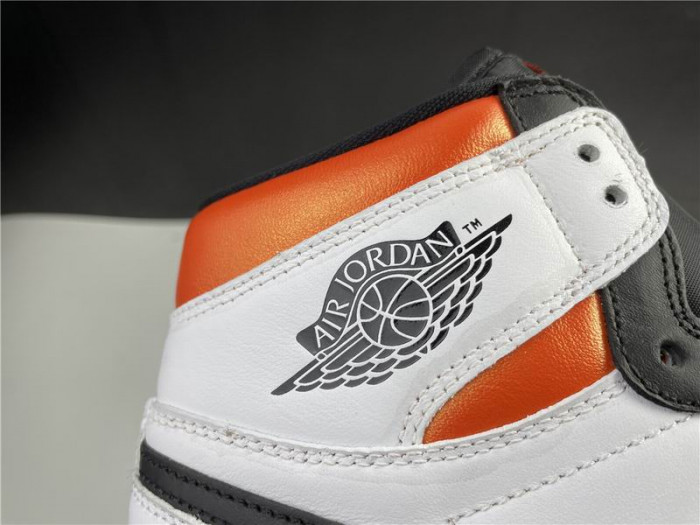 Air Jordan 1 Retro High Electro Orange 555088-180 - CCSHOES