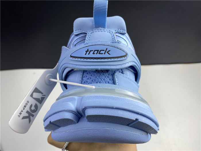 BLCG TRACK TRAINER LIGHT BLUE 542023 W2LA1 4800 - CCSHOES