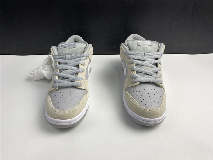 Nike SB Dunk Low Summit White Wolf Grey AR0778-110 - CCSHOES