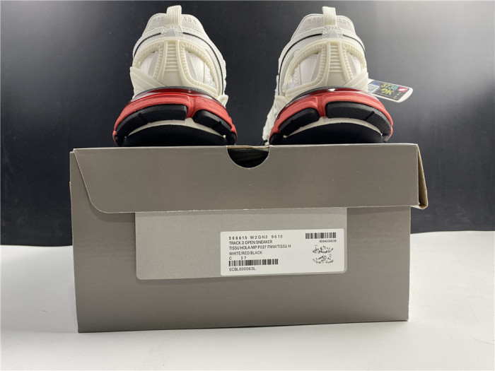 BLCG Track Sneaker 568615 W2GN3 9610 - CCSHOES