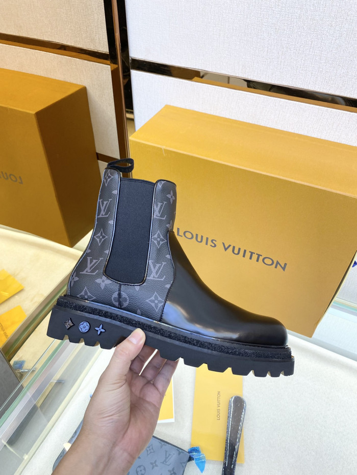 LOUS VUITON BOOTS - CCSHOES