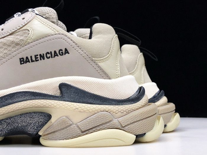 BLCG TRIPLE S TRAINER 'VANILLE' 536737 W09O6 9787 - CCSHOES