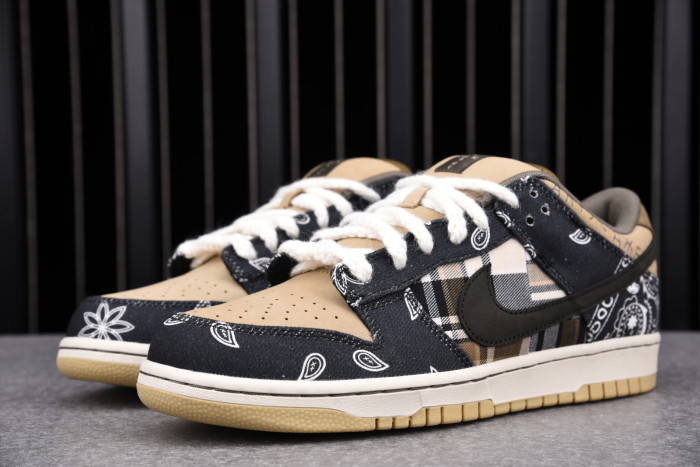 Travis Scott x Nike SB Dunk Low CT5053-001 - CCSHOES