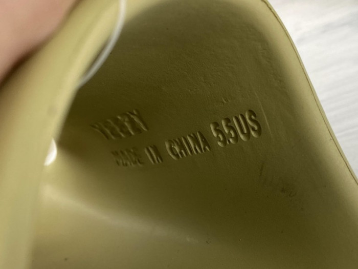 Adidas Yeezy Slides 'Resin' FX0494 - CCSHOES