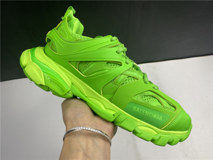 BLCG TRACK TRAINER FLUO GREEN 542436 W3AB1 3801 - CCSHOES