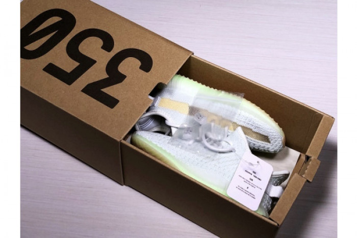 ADIDAS KIDS YEEZY BOOST 350 V2 HYPERSPACE Kids-EG7491 - CCSHOES