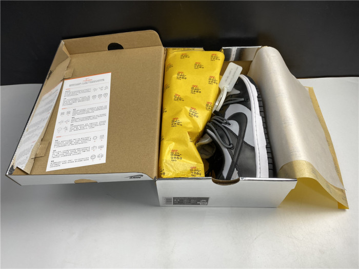 OFF-WHITE X NIKE DUNK LOW CT0856 007 - CCSHOES