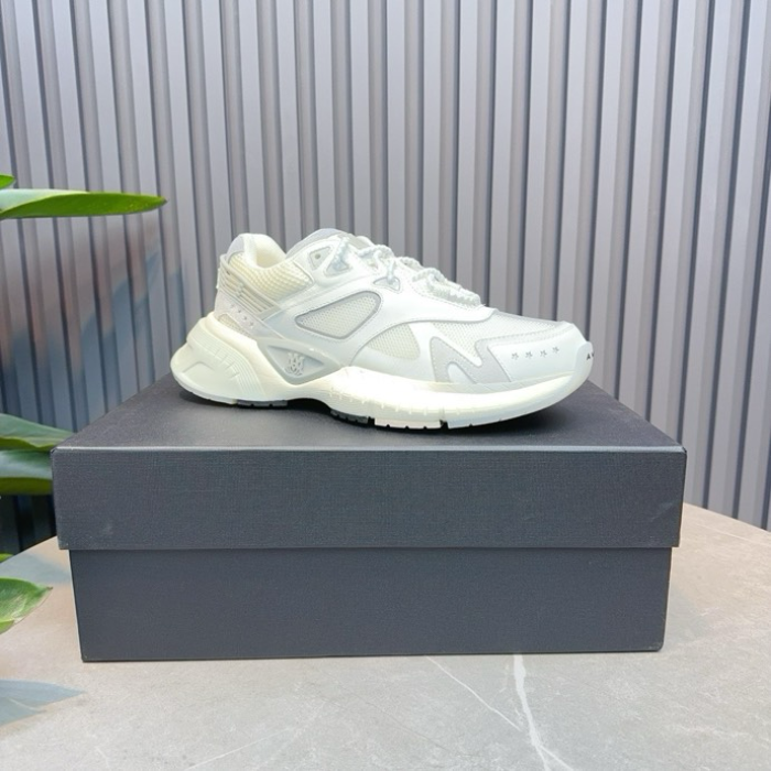AR1M1 Low-Top Sneaker - CCSHOES