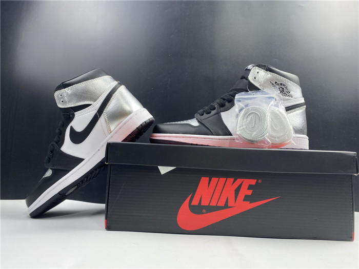 AIR JORDAN 1 HIGH OG WMNS “SILVER TOE” CD0461-001 - CCSHOES