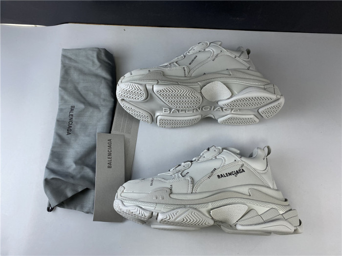 BLCG ALL OVER LOGO TRIPLE S SNEAKER 536737 W2FA1 1210 - CCSHOES
