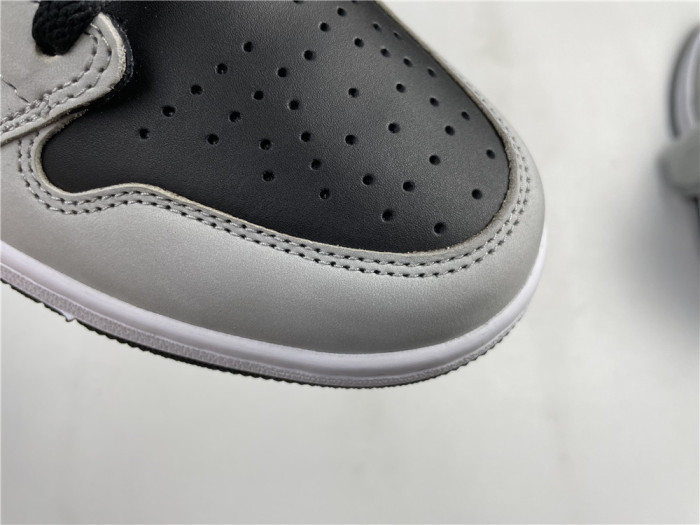 Air Jordan 1 Retro High Black White Light Smoke Grey 555088-035 - CCSHOES