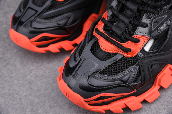 BLCG Track 2 568614 W2GN3 1350 - CCSHOES