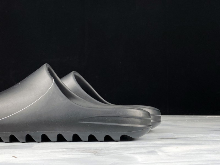 Adidas Yeezy Slide Black FX0495 - CCSHOES