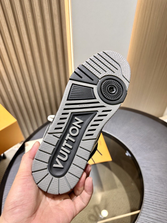 Louis Vuitton LV Skate Sneaker - CCSHOES