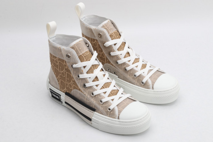 DR B23 Sneakers - CCSHOES