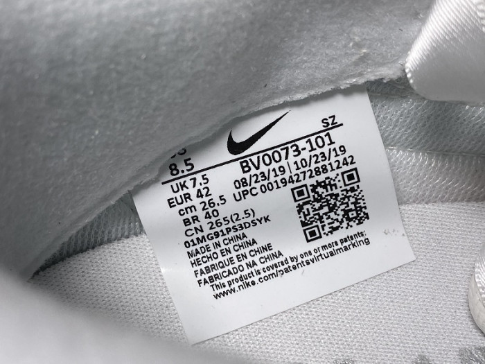Nike LD Waffle Sacai White Nylon BV0073-101 - CCSHOES
