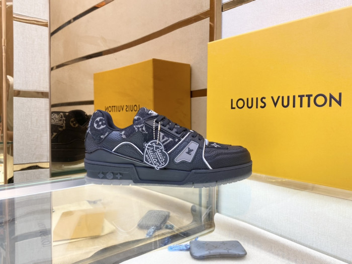 Loui Vuitto TRAINER SNEAKER - CCSHOES