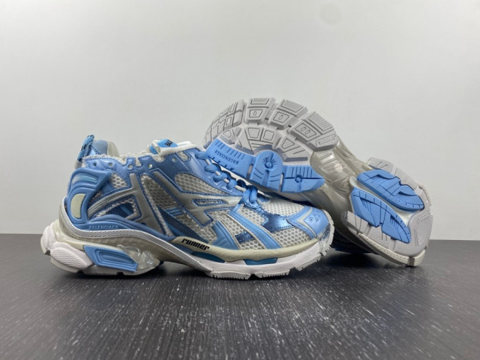 BALENCIAGA Runner SNEAKER 677403 W3RB2 9744 - CCSHOES