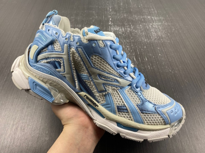 BALENCIAGA Runner SNEAKER 677403 W3RB2 9744 - CCSHOES