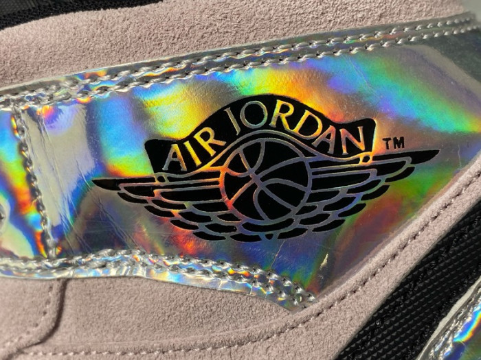 Air Jordan 1 Mid Dirty Powder Iridescent (W) BQ6472-602 - CCSHOES