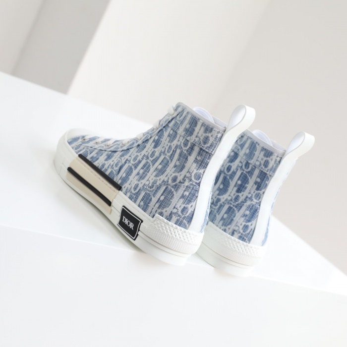 DR B23 Sneakers - CCSHOES