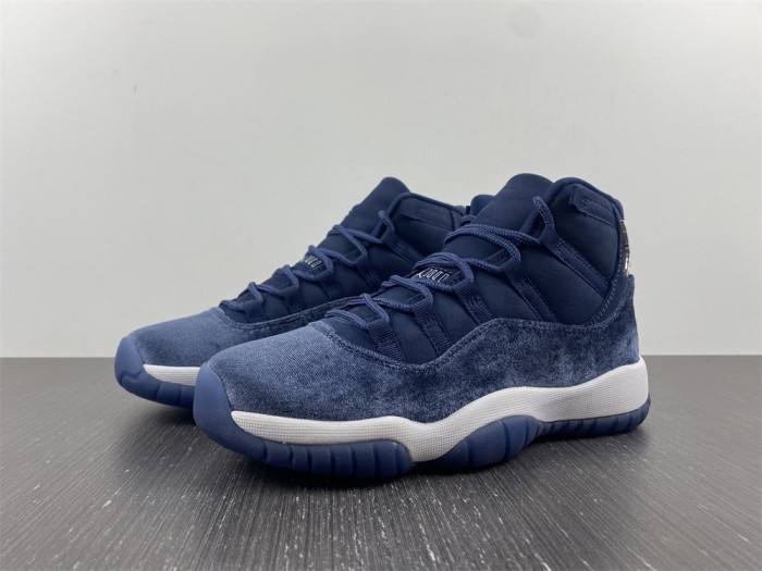 AIR JORDAN 11 VELVET WMNS “MIDNIGHT NAVY” AR0715-441 - CCSHOES
