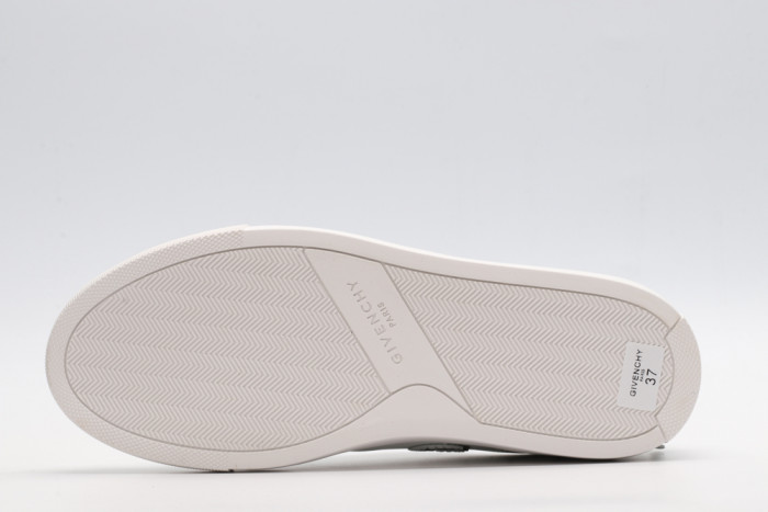 Givench LOW-TOP SNEAKER - CCSHOES