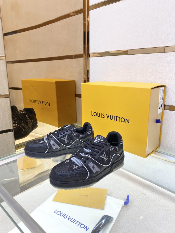 Loui Vuitto TRAINER SNEAKER - CCSHOES