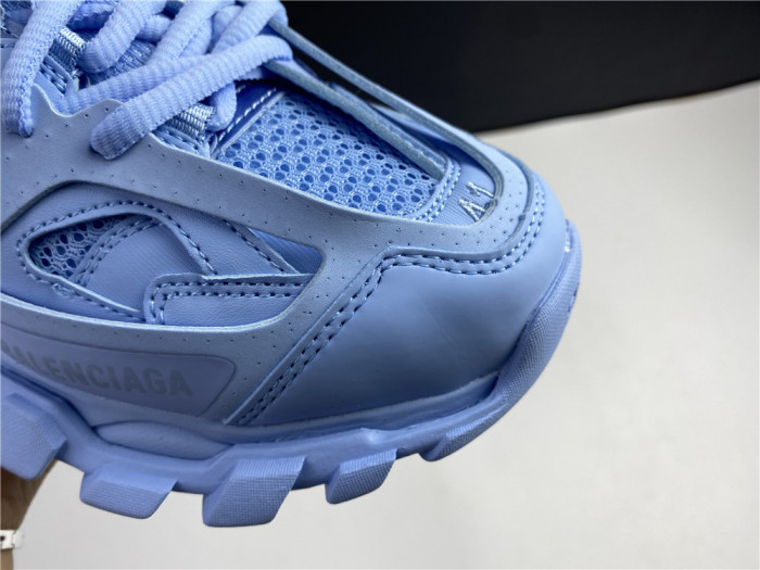 BLCG TRACK TRAINER LIGHT BLUE 542023 W2LA1 4800 - CCSHOES
