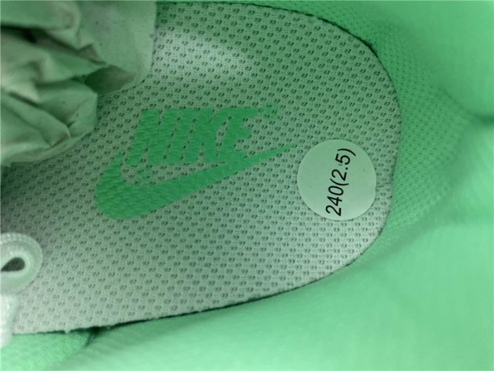 Nike Dunk Low Green Glow (W) DD1503-105 - CCSHOES