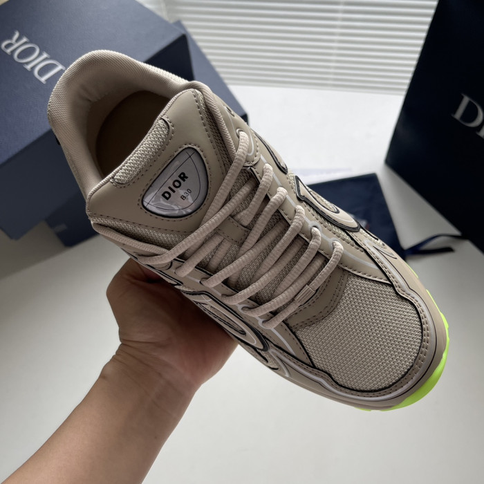 DR B30 Sneakers - CCSHOES