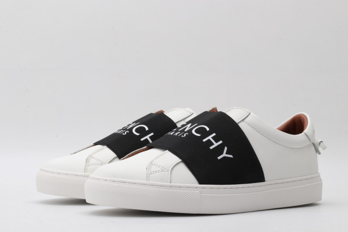 Givench LOW-TOP SNEAKER - CCSHOES