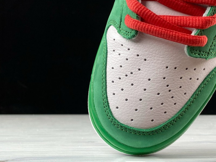 Nike Dunk SB Low Heineken 304292-302 - CCSHOES