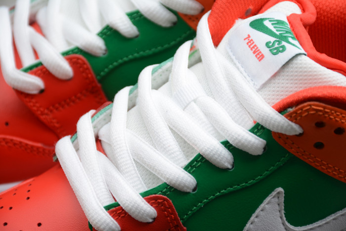 Nike SB Dunk Low 7 Eleven CZ5130-600 - CCSHOES