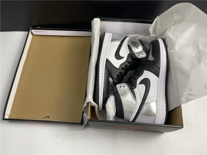 AIR JORDAN 1 HIGH OG WMNS “SILVER TOE” CD0461-001 - CCSHOES