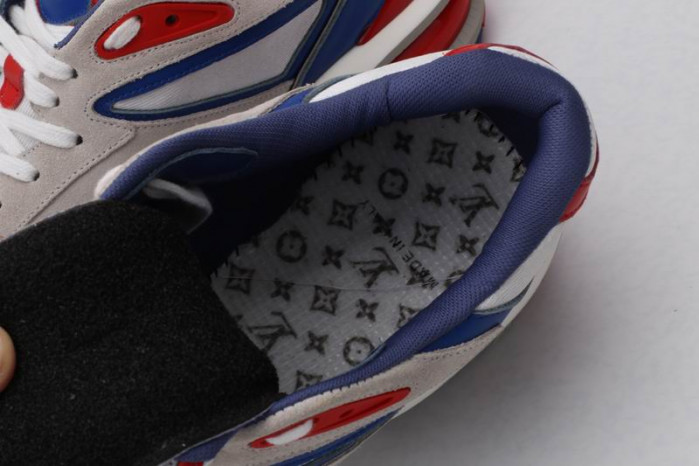 Loui Vuitto LV SNEAKER LOW - CCSHOES
