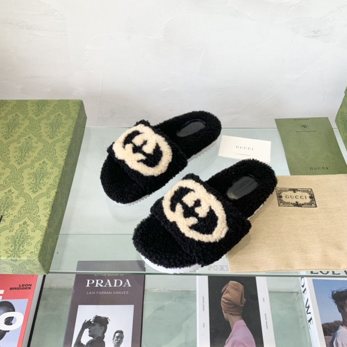 GUCC SLIPPER - CCSHOES