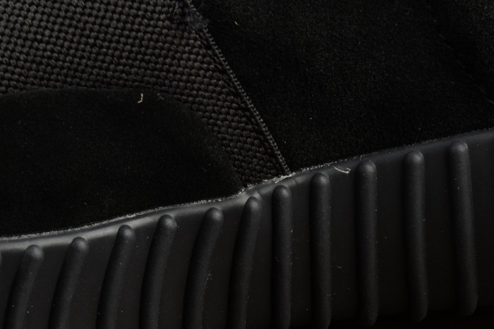 Adidas Yeezy Boost 750 Triple Black Cblack BB1839 - CCSHOES