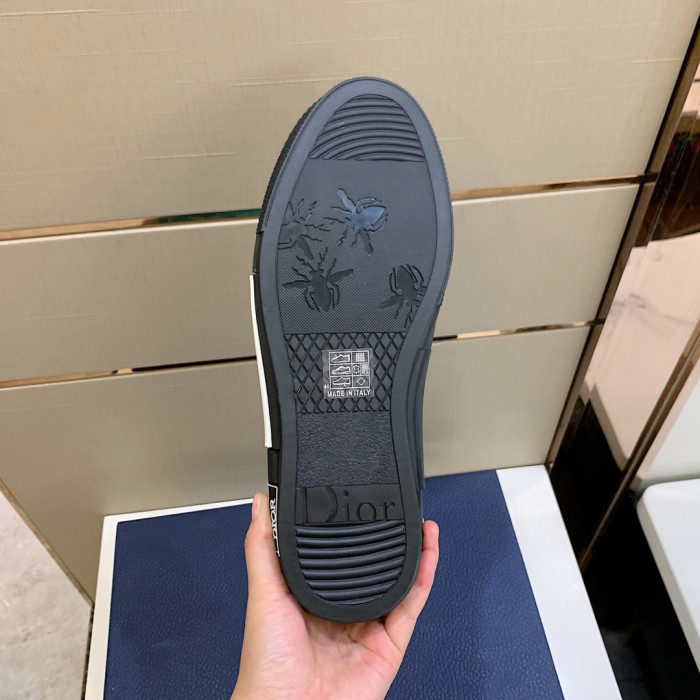 DR B23 Sneakers - CCSHOES