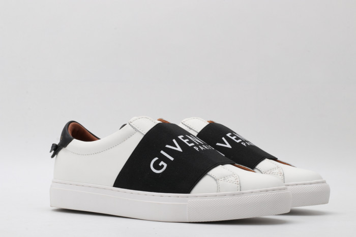 Givench LOW-TOP SNEAKER - CCSHOES