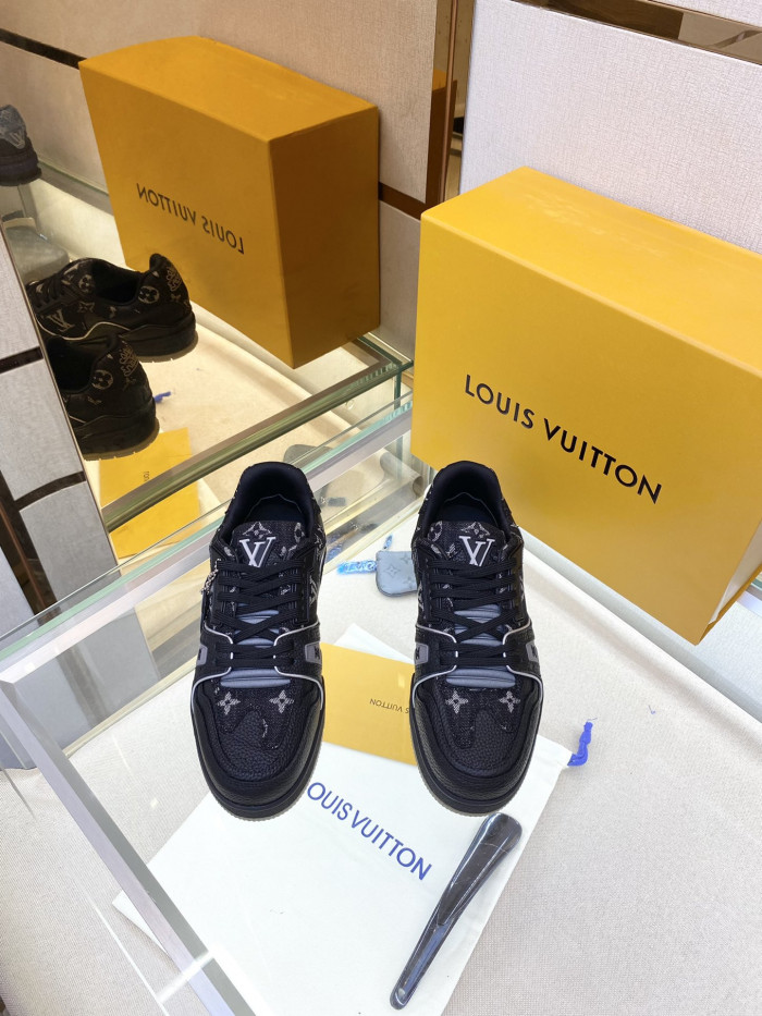 Loui Vuitto TRAINER SNEAKER - CCSHOES
