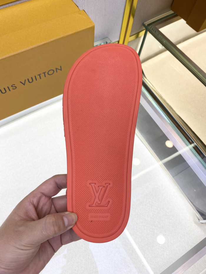 Loui Vuitto SLIPPERS - CCSHOES