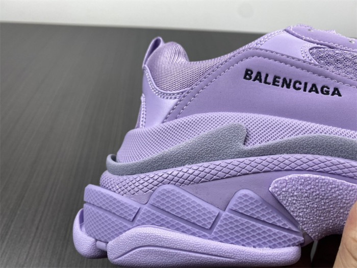 BLCG TRIPLE S SNEAKER - CCSHOES
