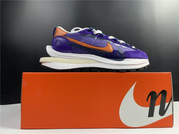 Nike Vaporwaffle sacai Dark Iris DD1875-500 - CCSHOES