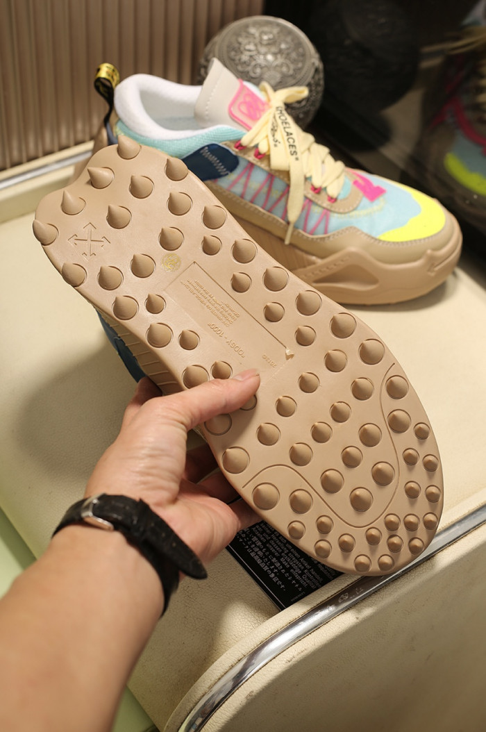 OFF-WHITE C/O ODSY-1000 SNEAKER - CCSHOES