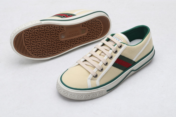 GUCC LOW-TOP SNEAKER - CCSHOES